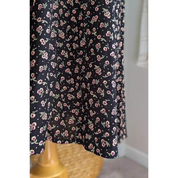Vintage Black Floral Cinch Waist Flowy Maxi Length Dress - Picture 6 of 16